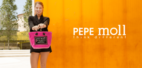 Las tendencias del otoño invierno llegan a Pepe Moll, una colección llena de detalles único y especiales para este otoño-invierno. Los bolsos perfecto para regalar esta navidad, como lso bolsos peluche.