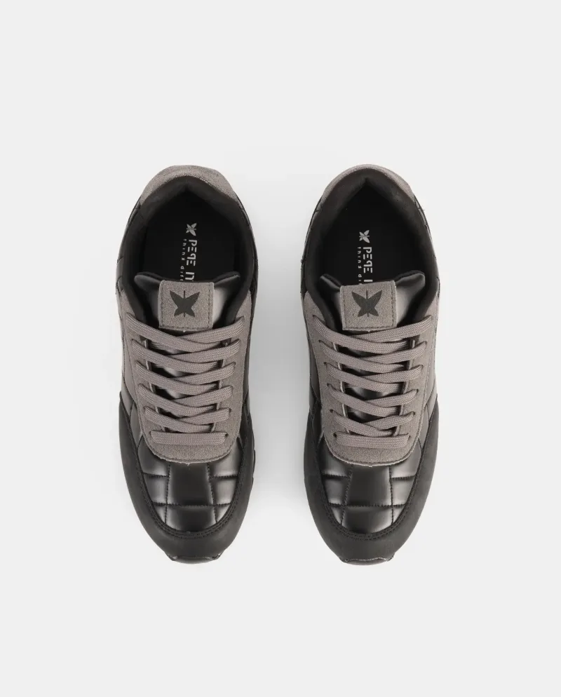 Zapatillas de mujer negras 242900